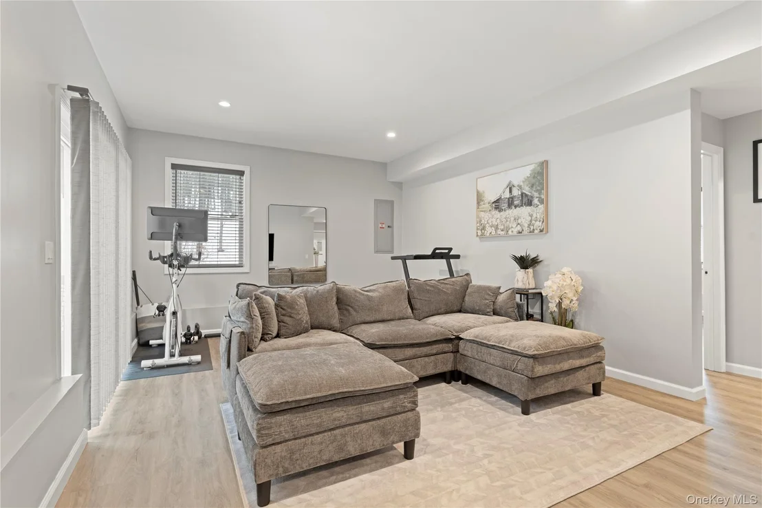 Photo of 65 Beaver Road