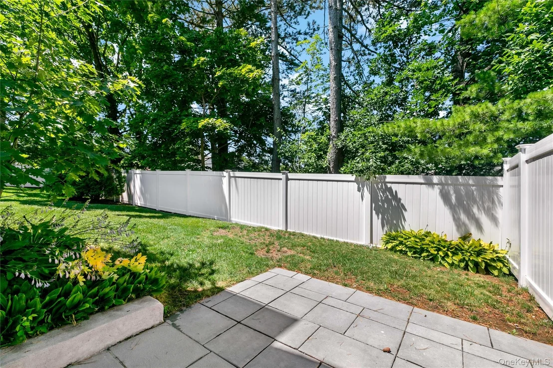 Photo of 4 Cooper Drive