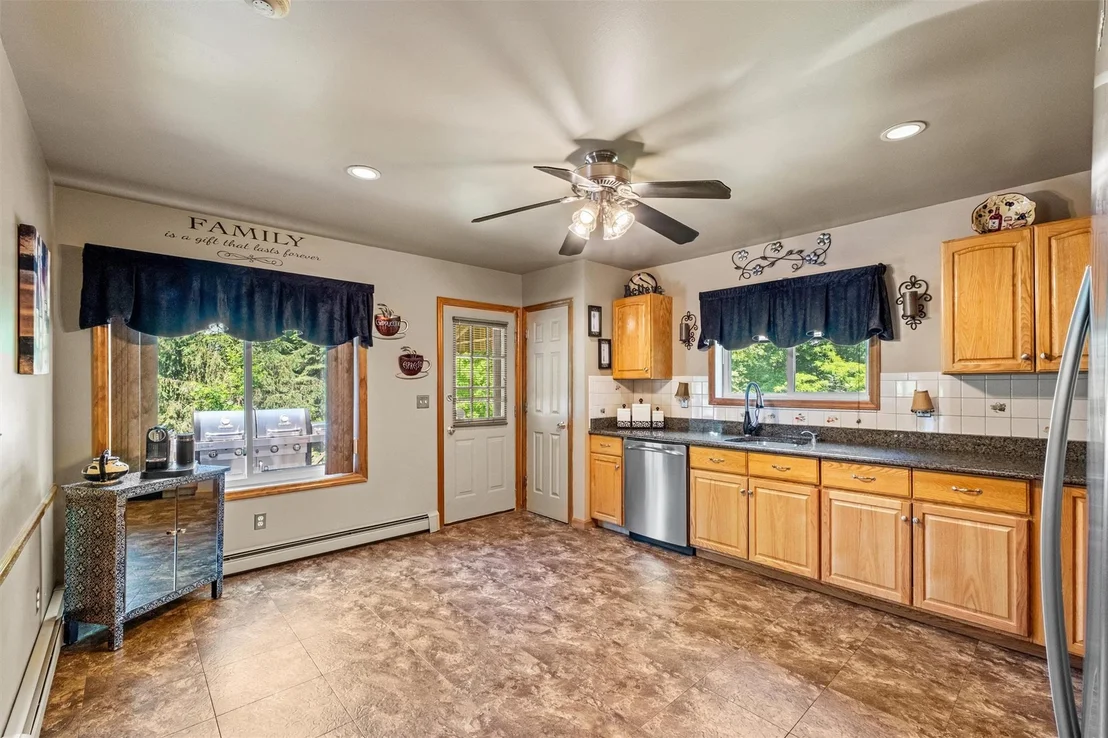 Photo of 10 BlueJay Place