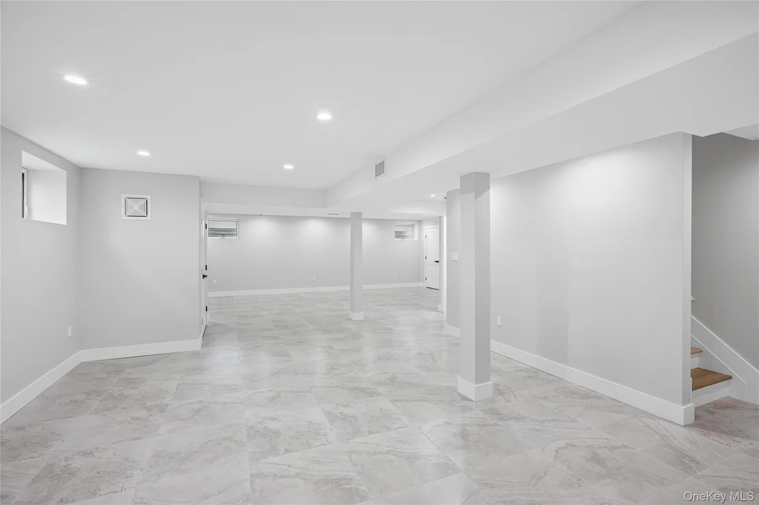 Photo of 2439 Berkeley Place