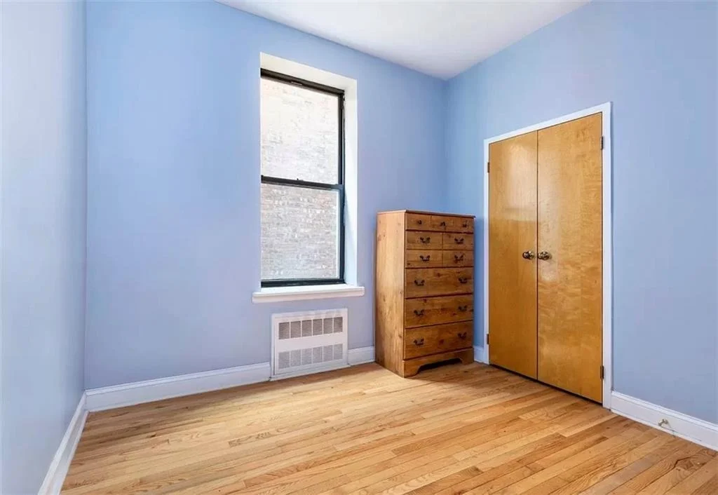 Photo of Unit 4E at 848 Park Place