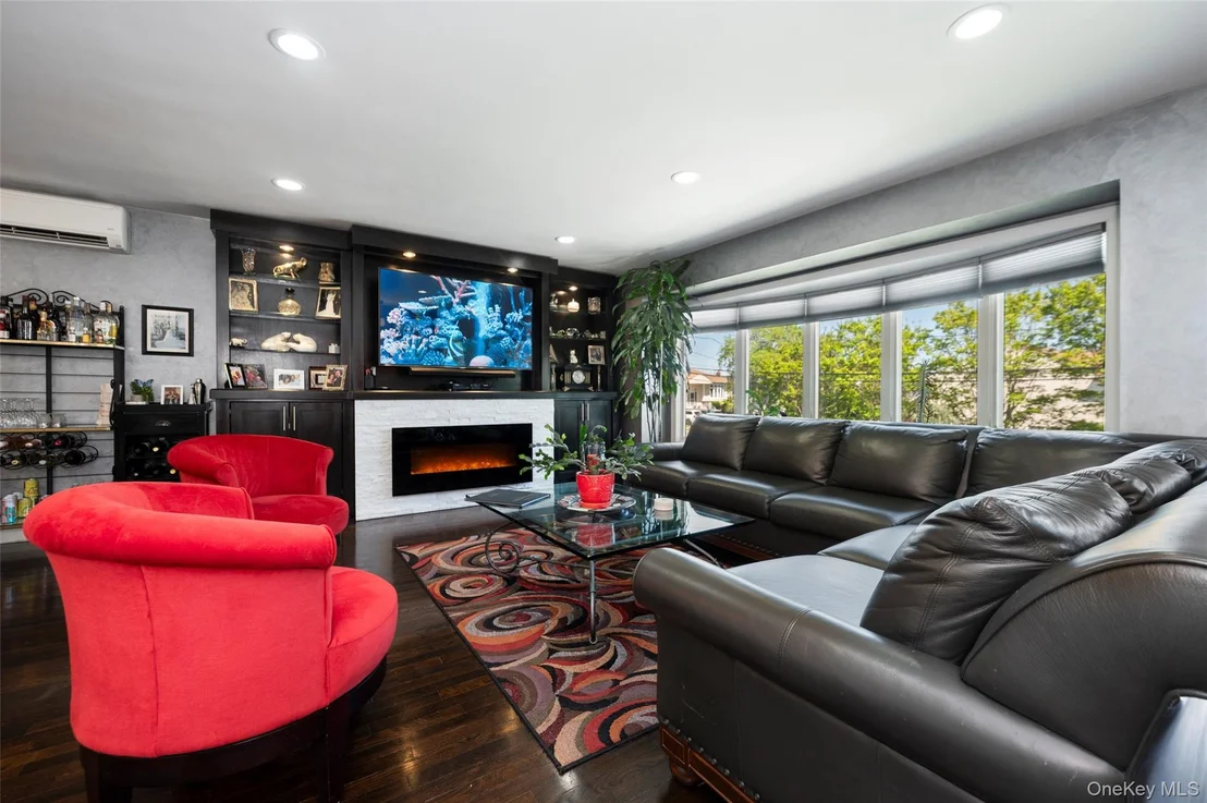 Photo of 491 Bunker Drive