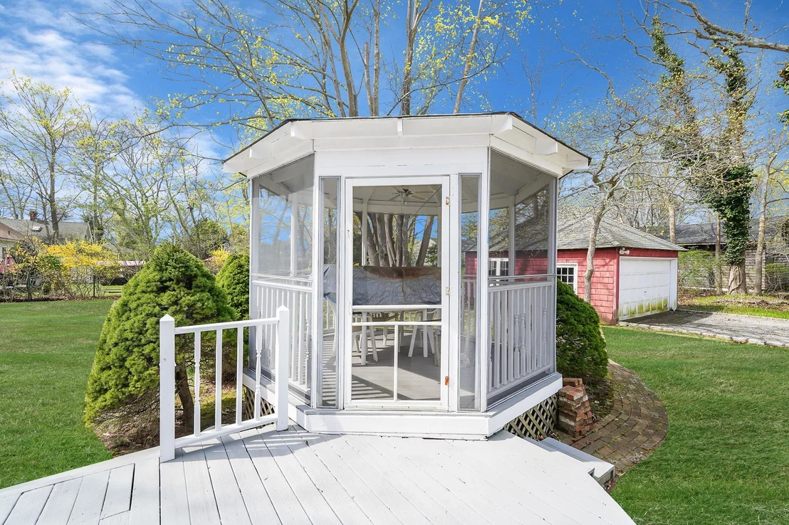 Photo of 279 Sunset Avenue