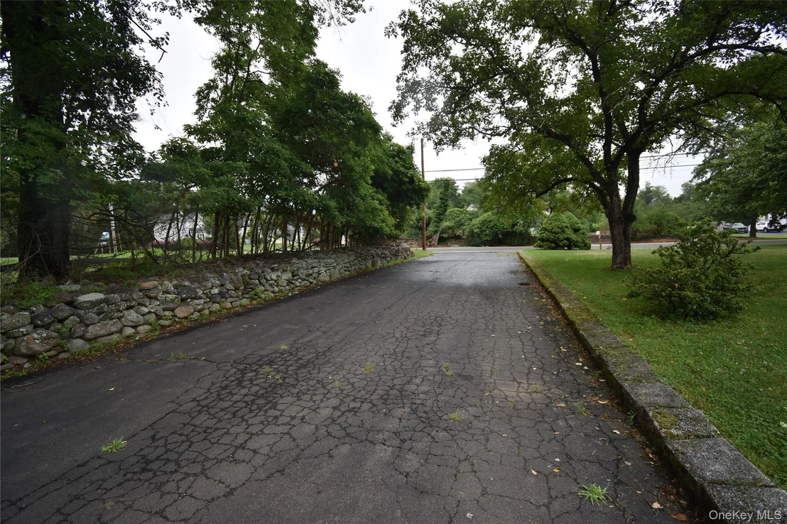 Photo of 300 Ackertown Road