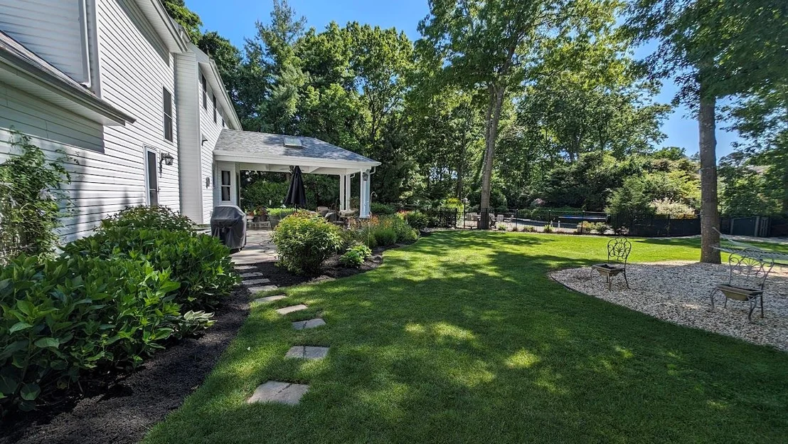 Photo of 30 Ridgefield Drive