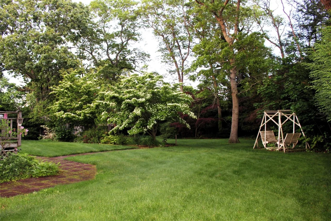 Photo of 113 Pine Neck Avenue