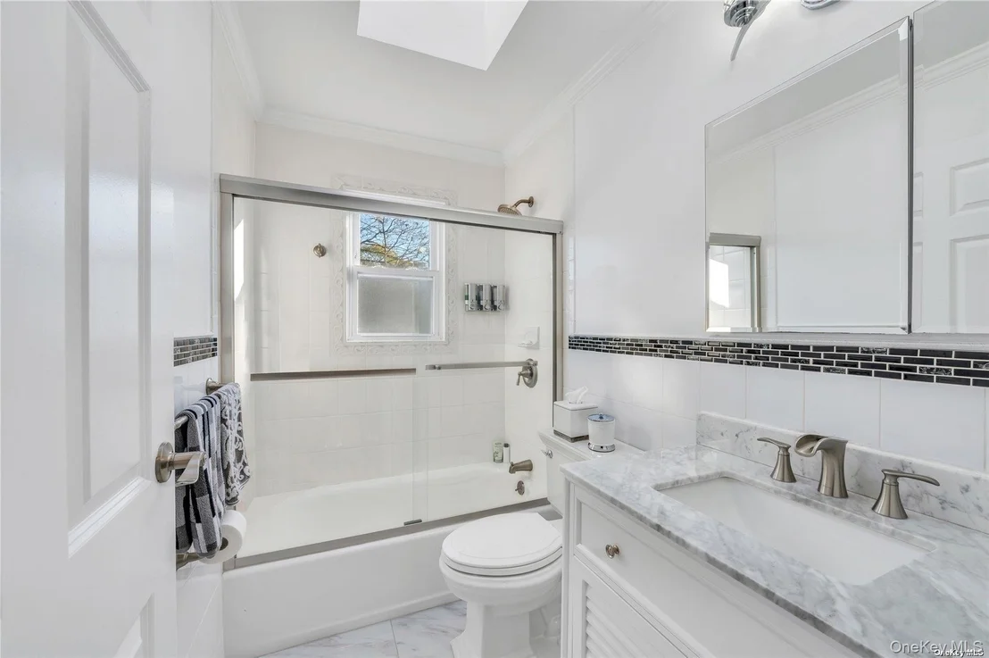 Photo of 7 Hicks Circle