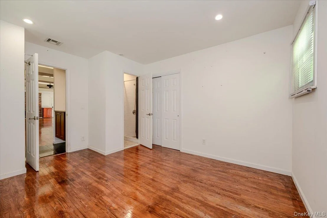 Photo of 53 Ehrhardt Way