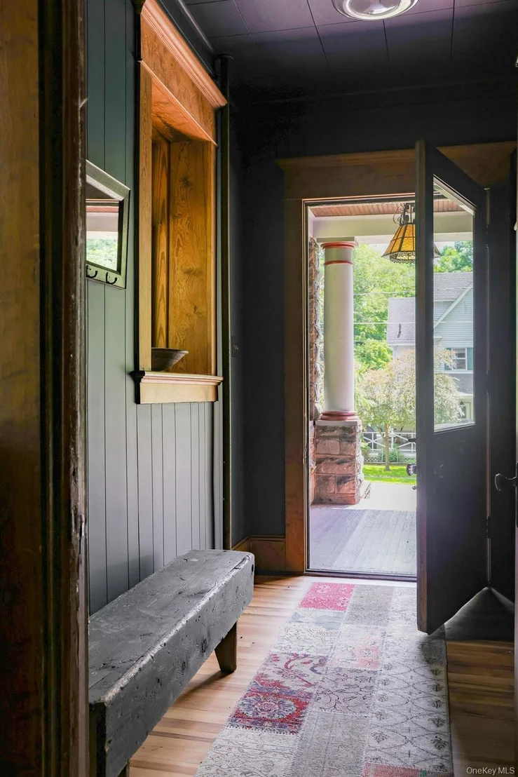 Photo of 12 Highview Avenue