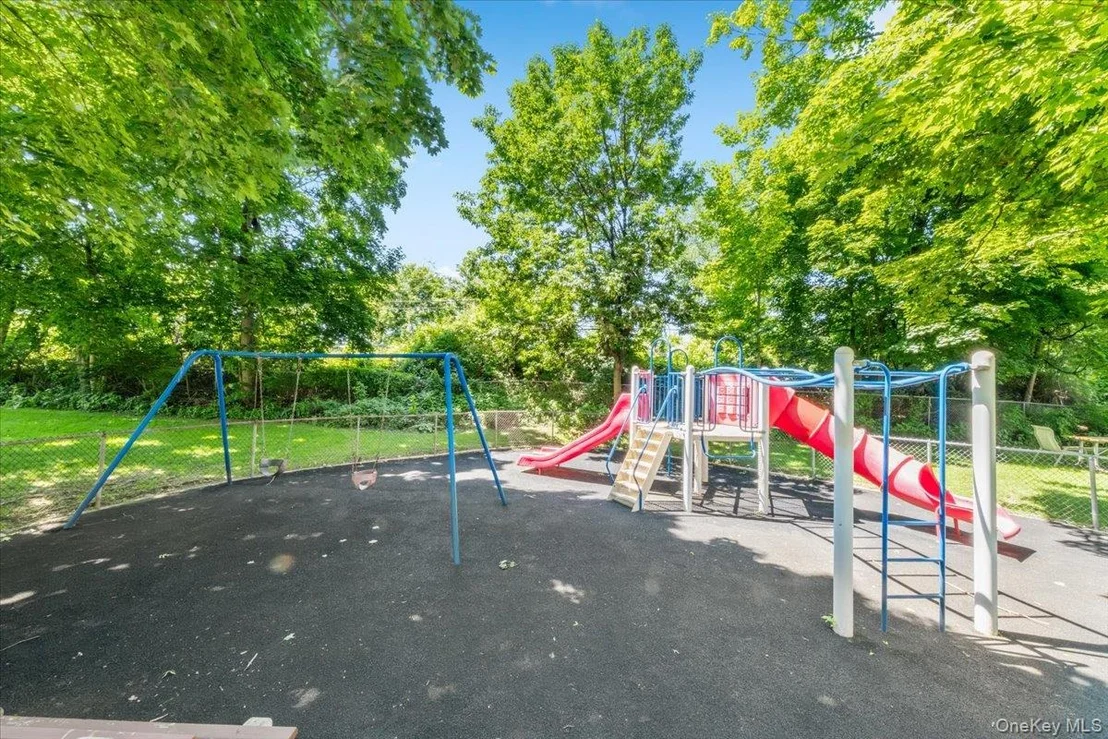 Photo of Unit D at 51 Avon Circle