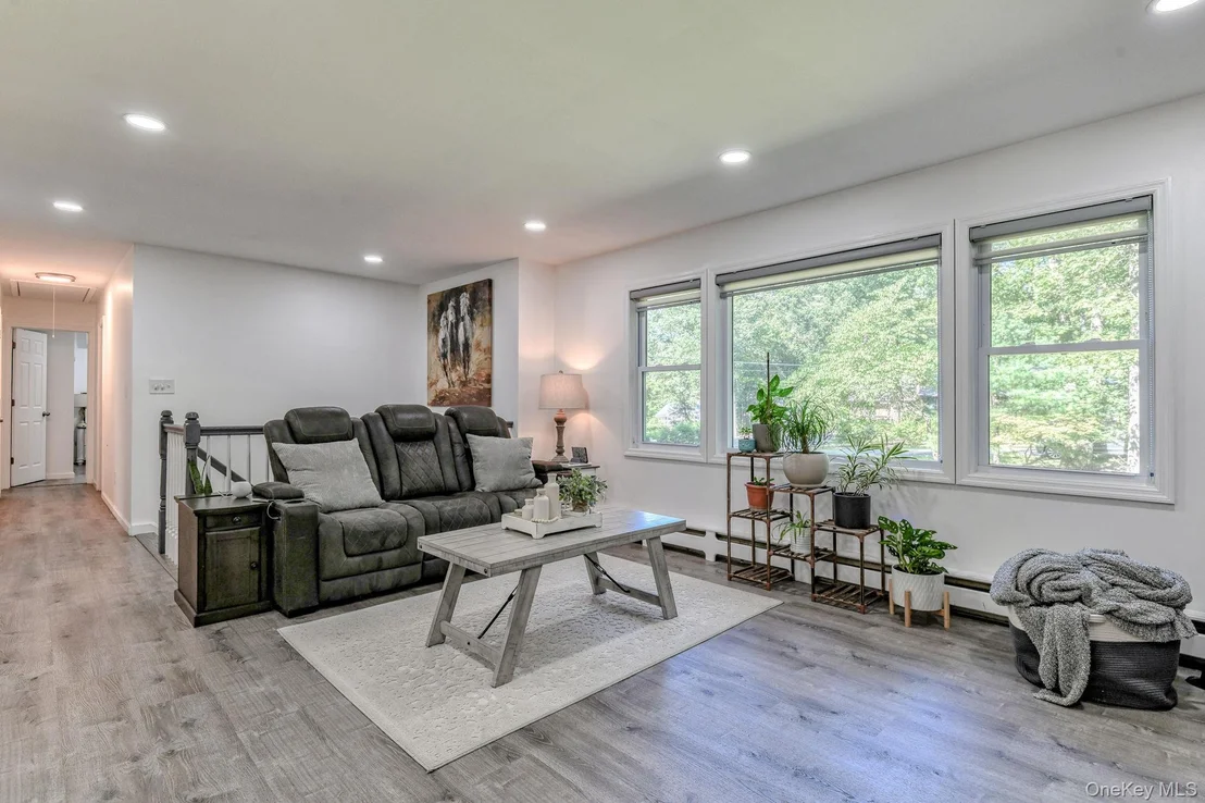 Photo of 17 Pine Court