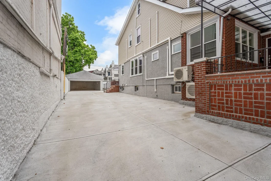 Photo of 149 67th Street