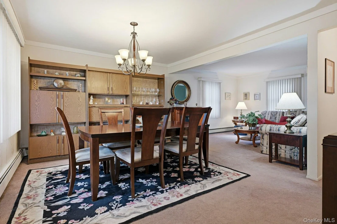 Photo of 124 Saddle Lane