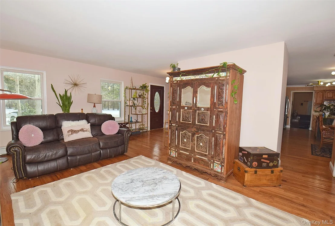 Photo of 338 Pond Path