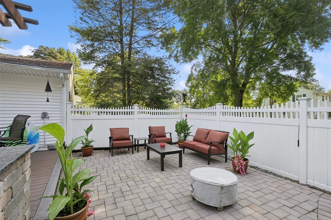 Photo of 18 Thrush Drive