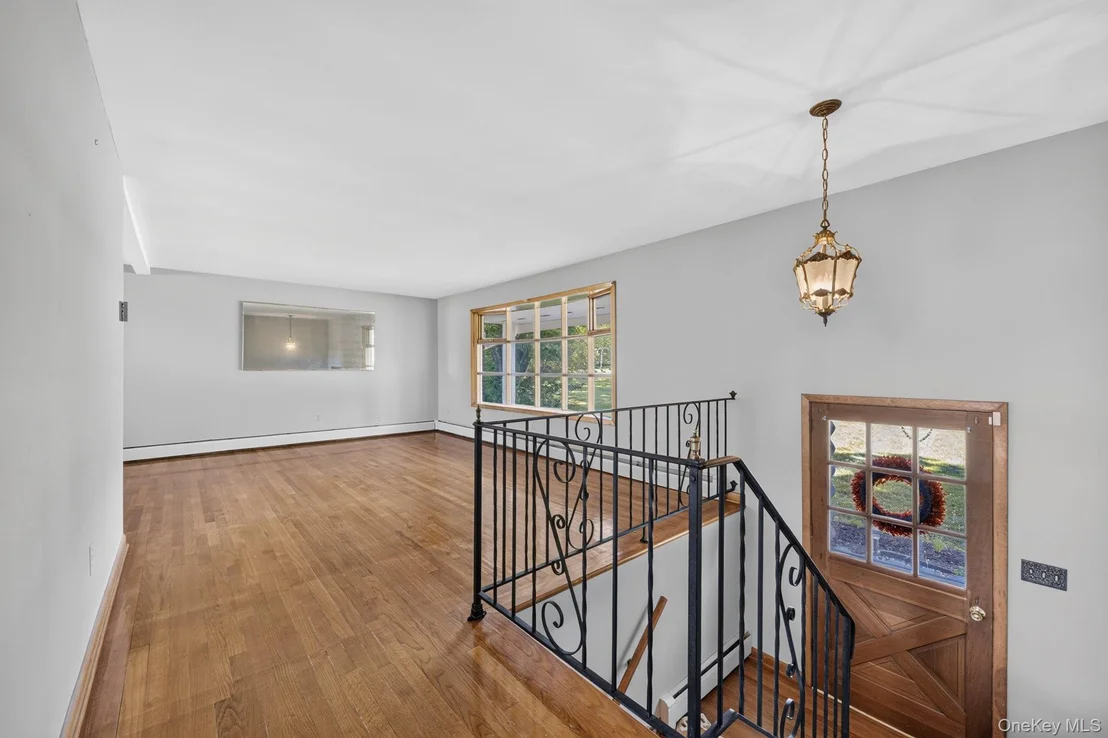Photo of 315 Pine Bush Road