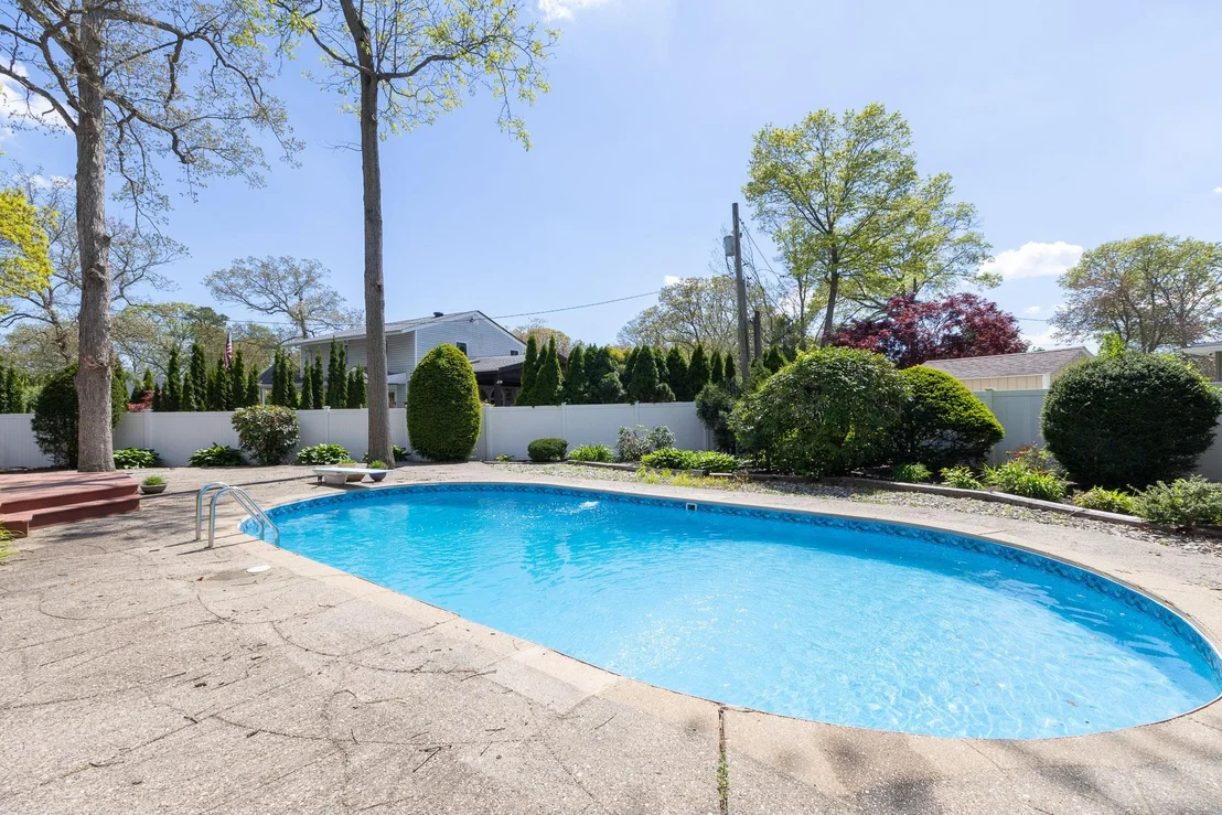 Photo of 284 Bow Drive