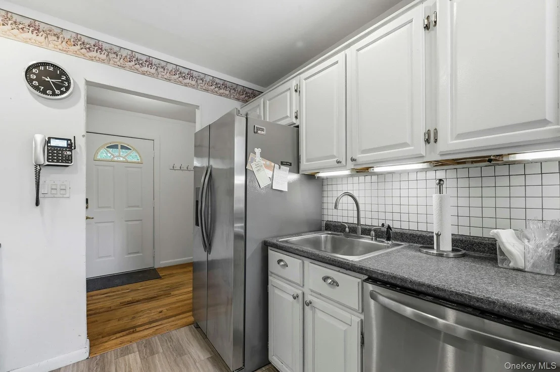 Photo of 43 Tappan Avenue