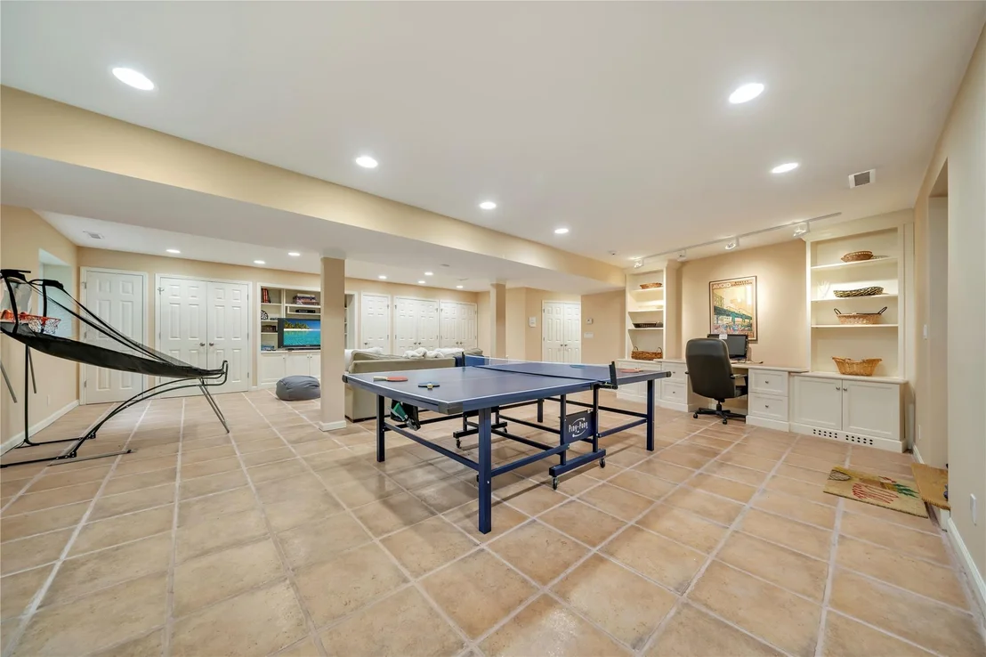 Photo of 4 Bobby Close