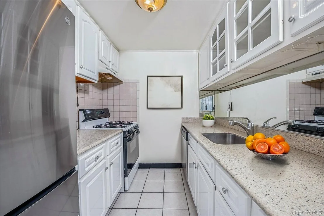 Photo of 1361 Intervale Avenue