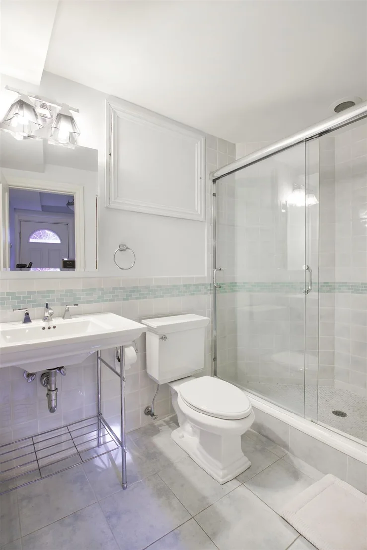 Photo of 75 Chestnut Drive
