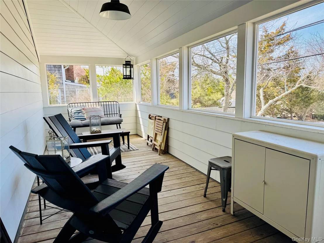 Photo of 106 Oak Beach Road