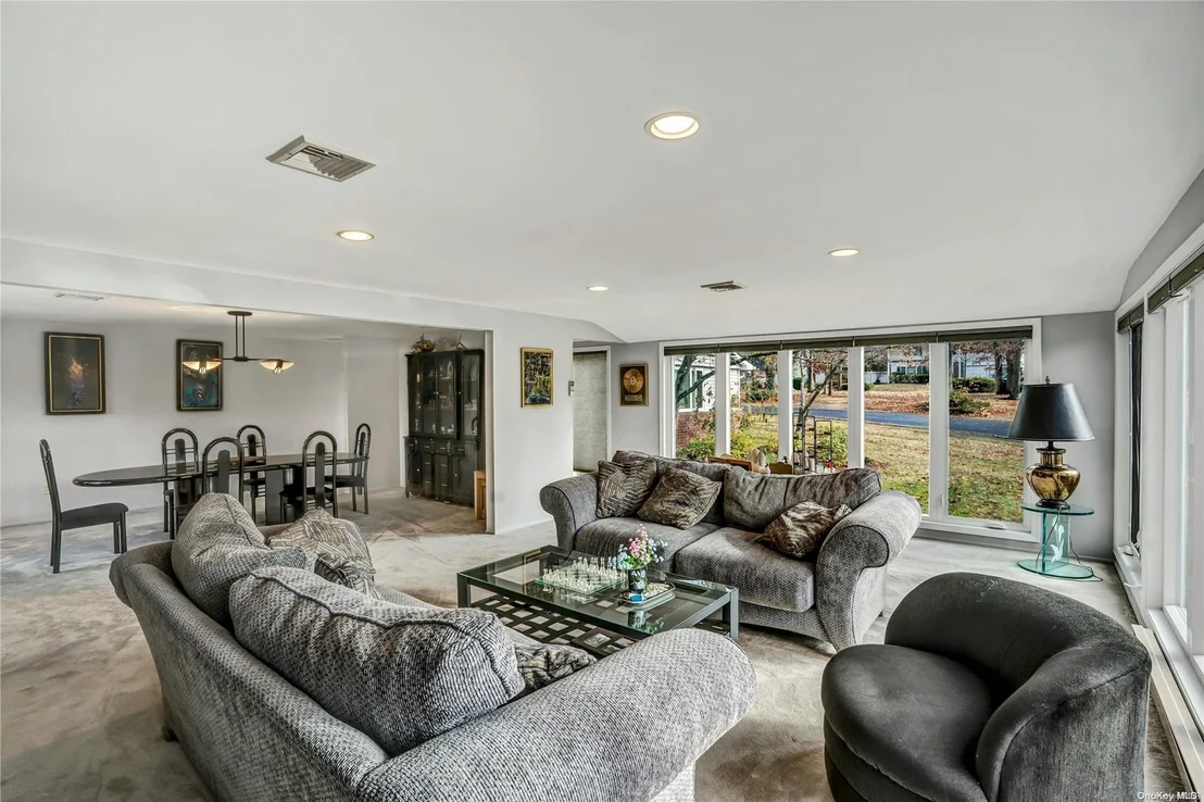 Photo of 23 Bluff Circle
