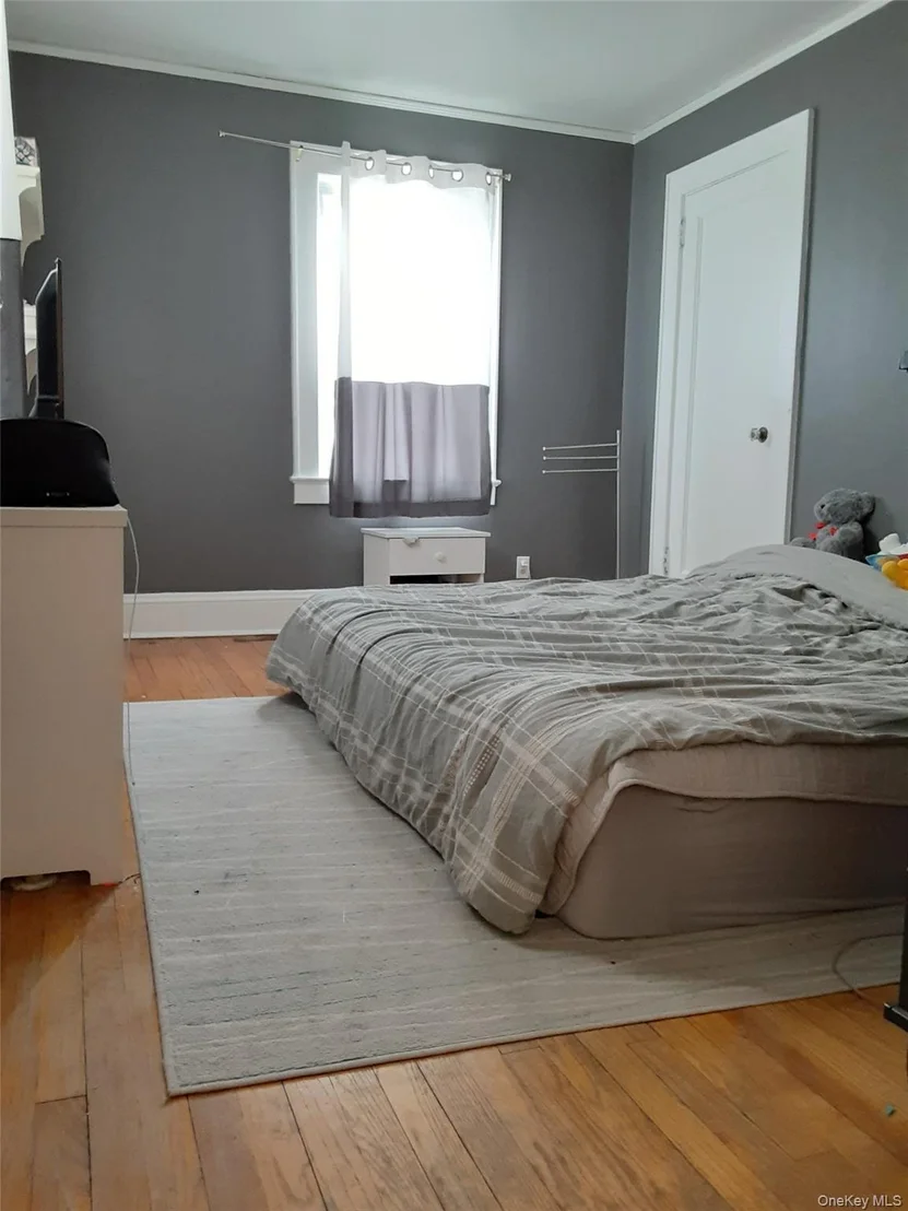 Photo of 91 Bedell Avenue
