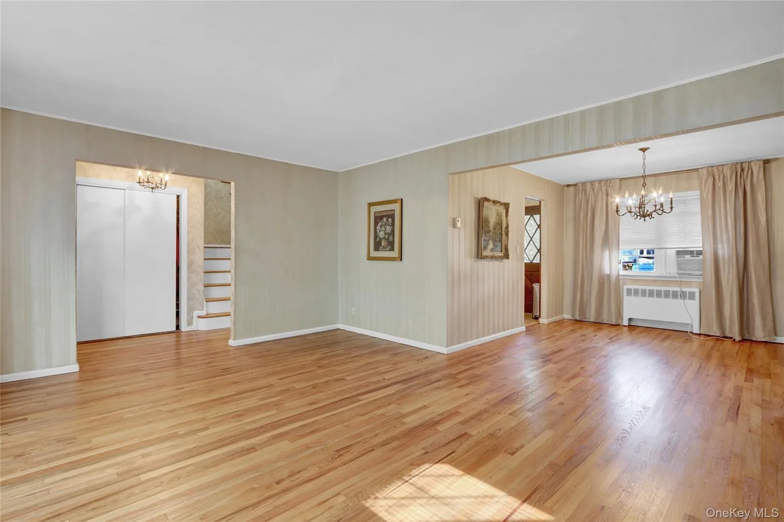 Photo of 60 Elizabeth Drive