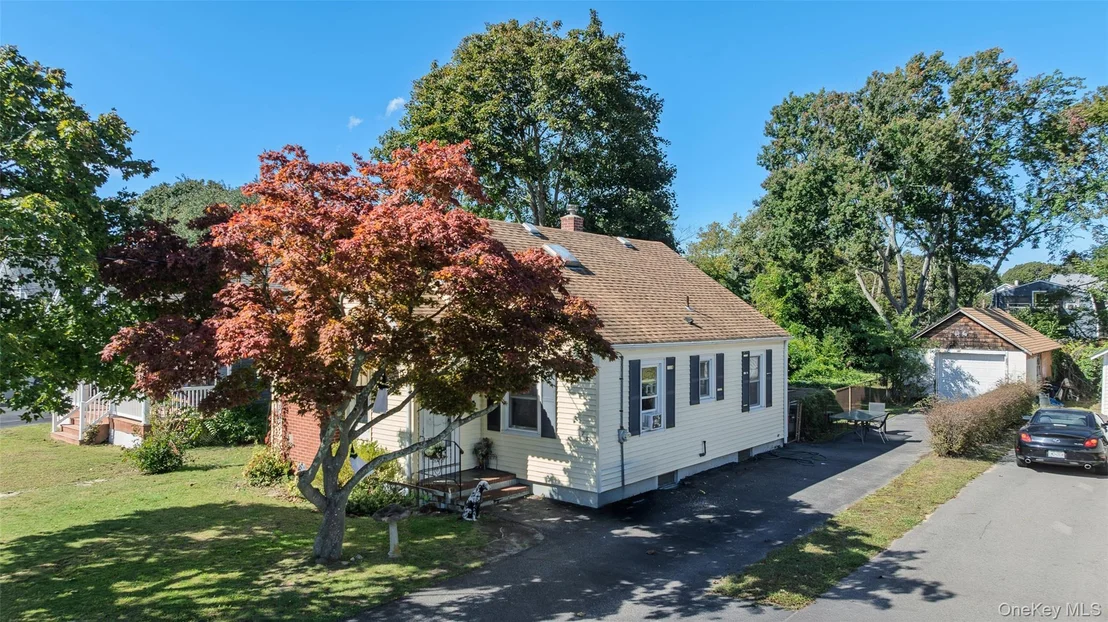 Photo of 373 Oak Street