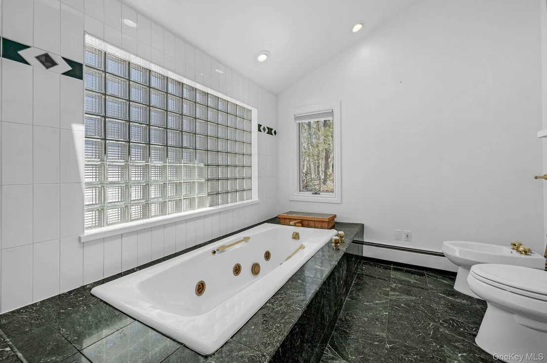 Photo of 3 Glen Way
