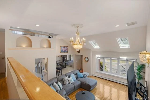 Photo of 1033 Rosedale Road