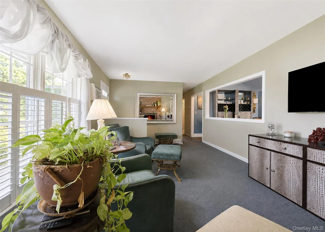 Photo of 1765 Delmar Drive