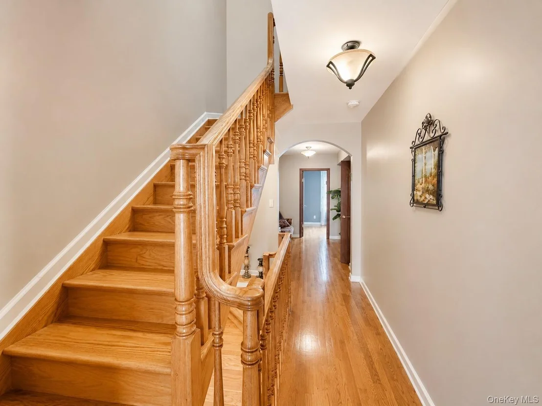 Photo of 822 Dean Avenue