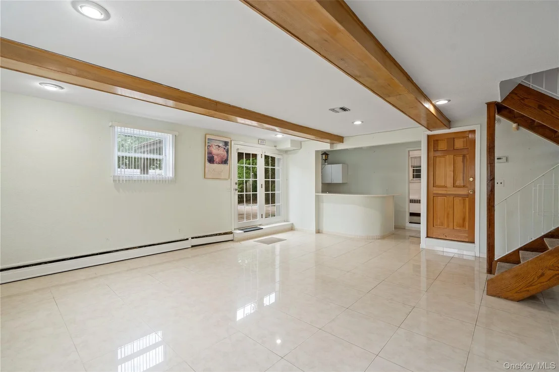 Photo of 402 Maple Street