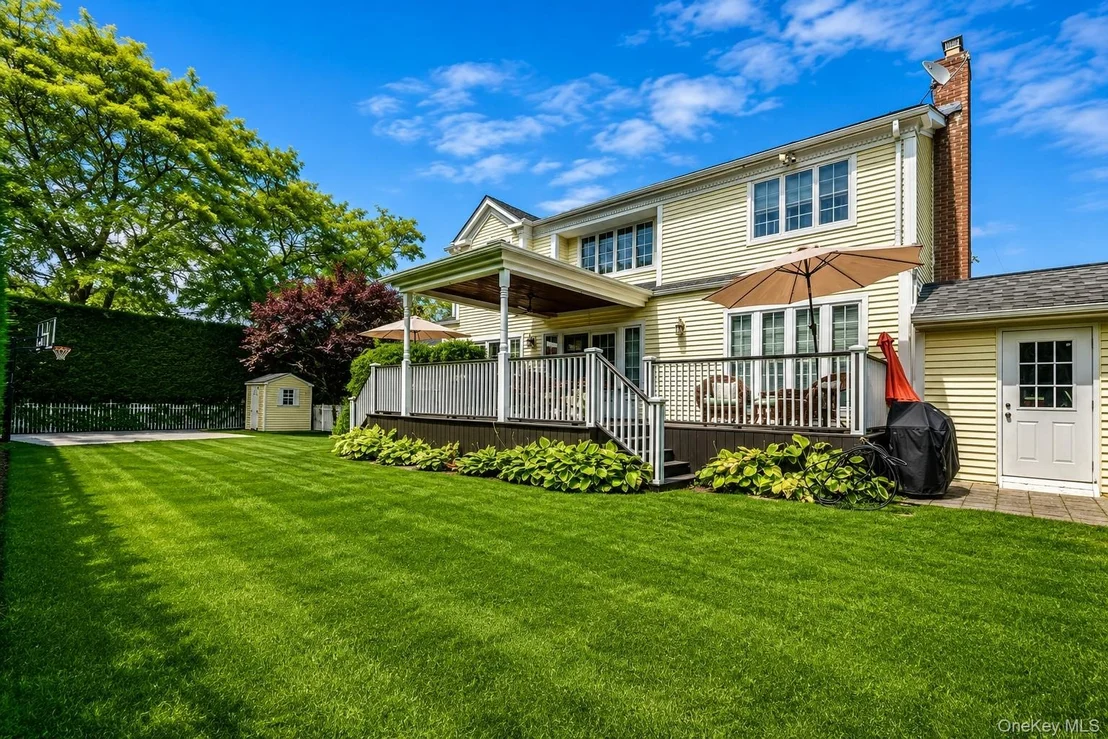 Photo of 150 Harborview Drive