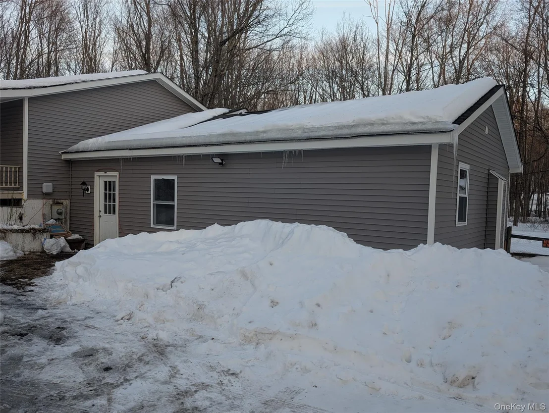 Photo of 1407 State Route 208