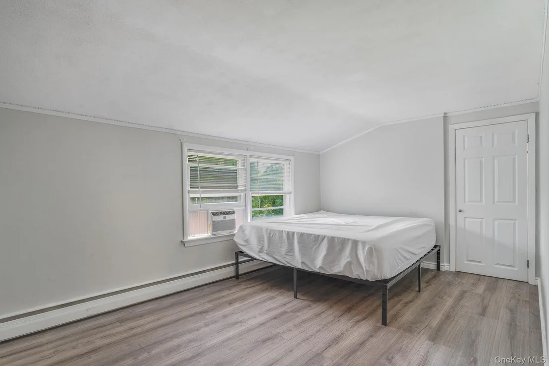 Photo of 388 Cedar Hill Road
