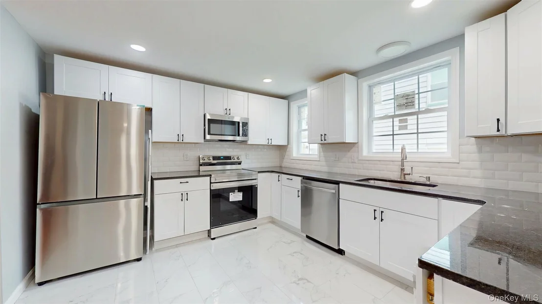 Photo of 74 Gladstone Avenue
