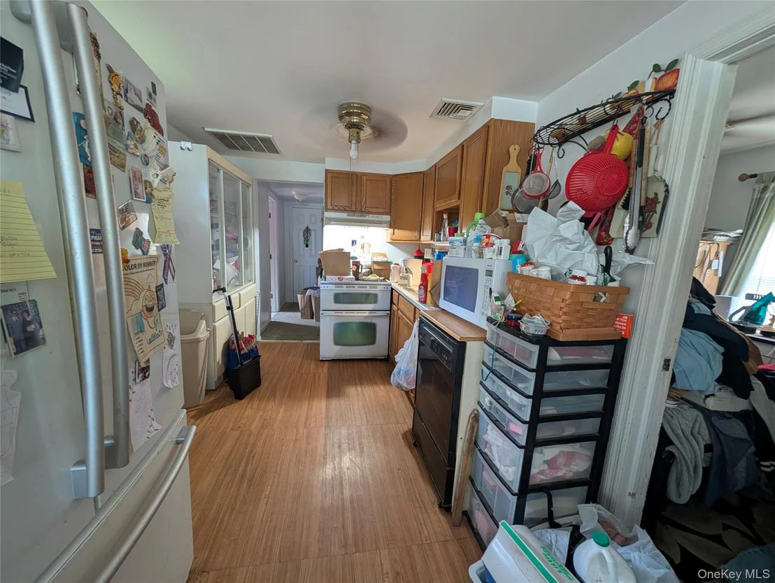 Photo of 13 Lowell Road