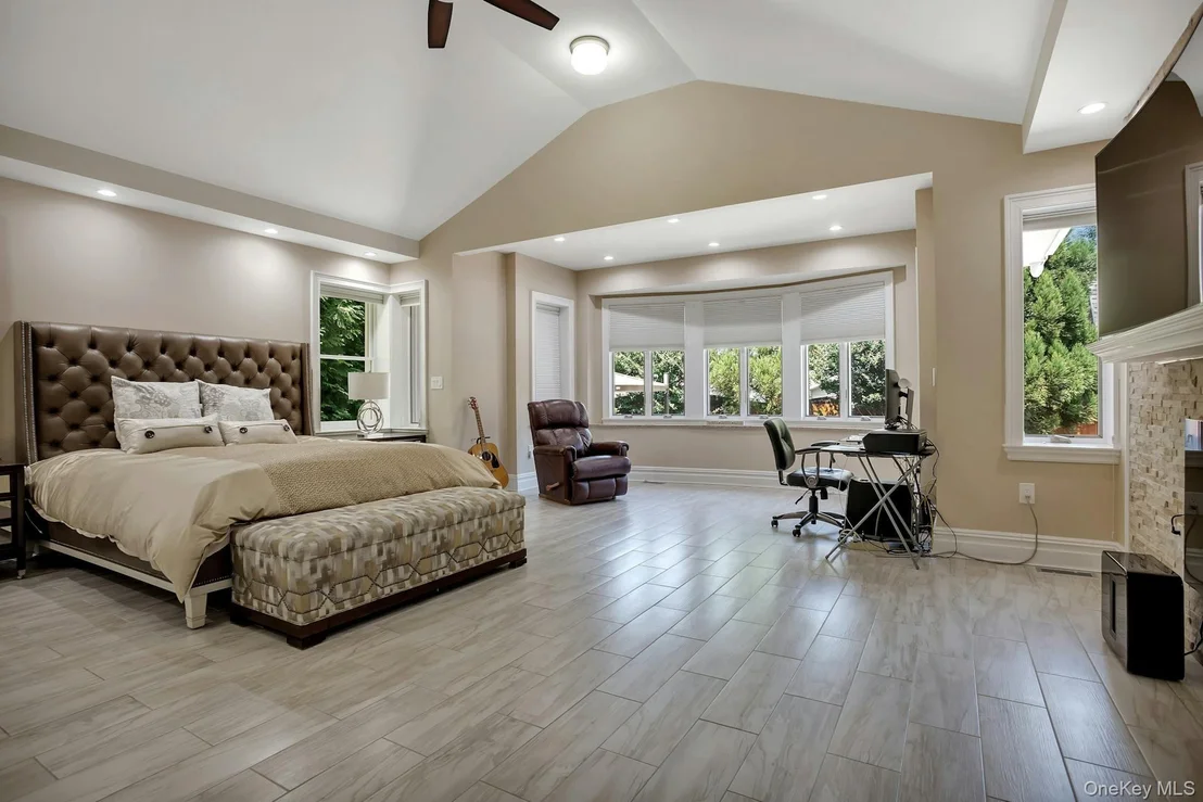 Photo of 5 Boulevard