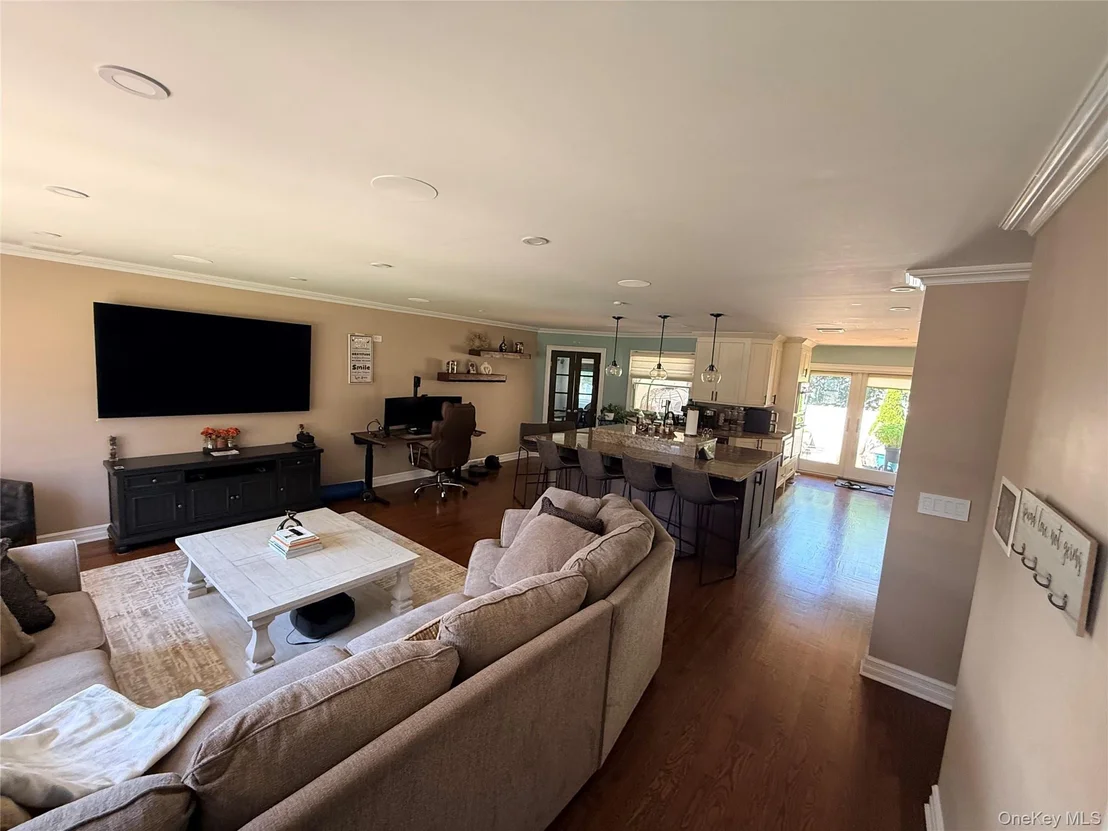 Photo of 35 Ranch Drive