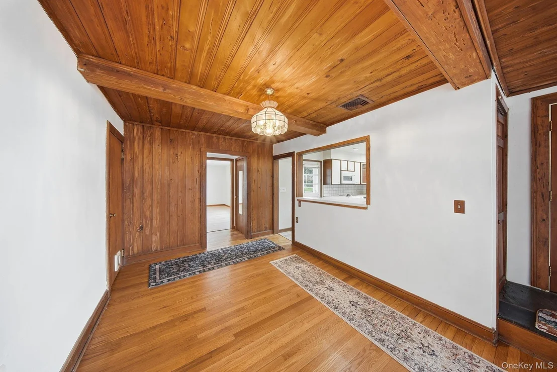 Photo of 11 5th Avenue
