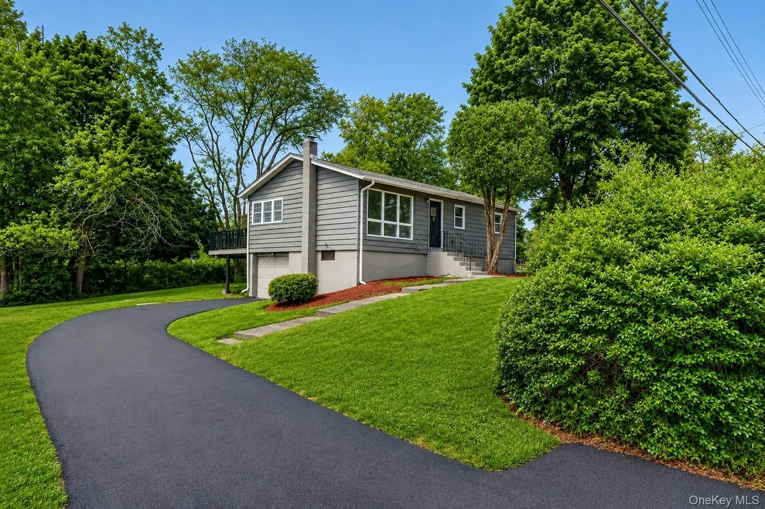 Photo of 4 Maple Lane