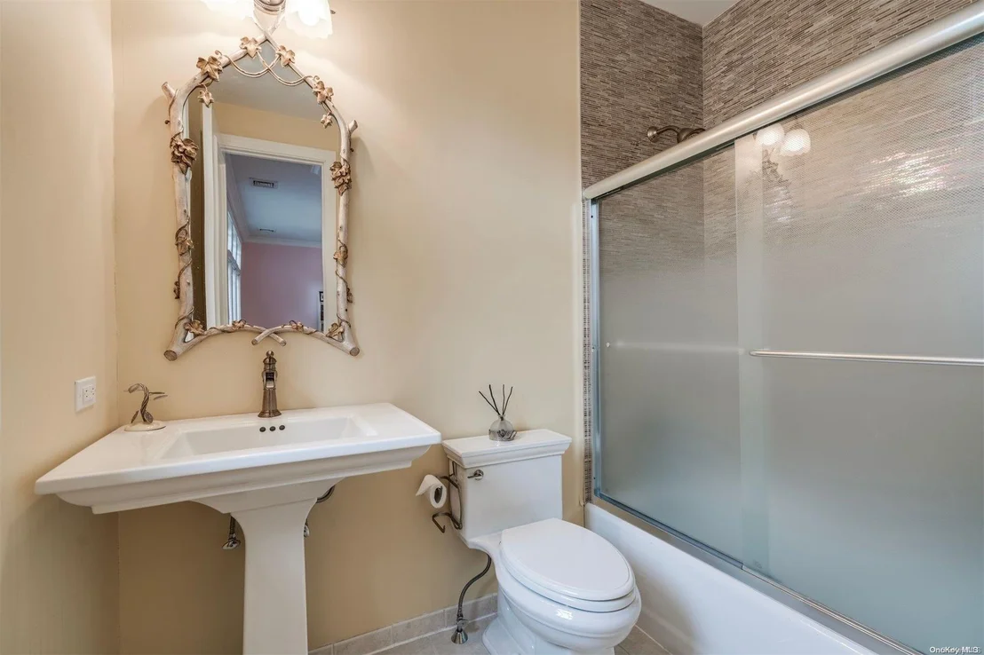 Photo of 25 Kettlepond Road