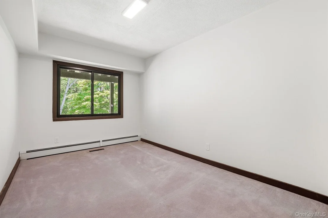 Photo of 51 Eastern Drive