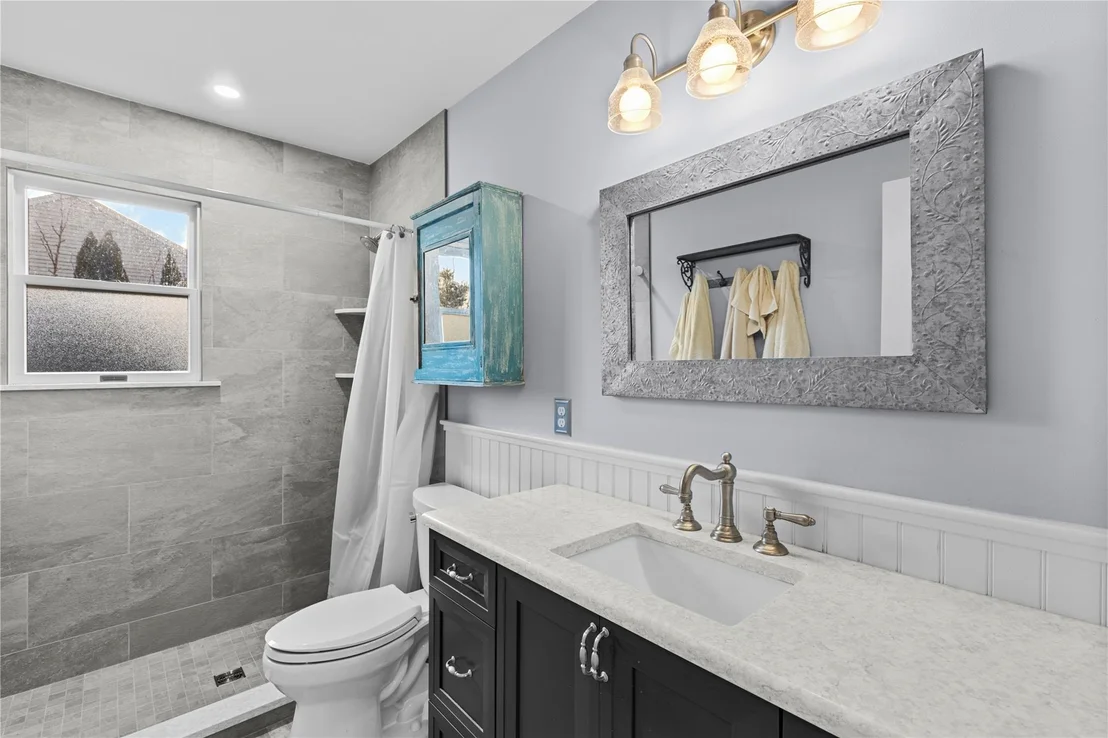 Photo of 110 Peconic Bay Boulevard
