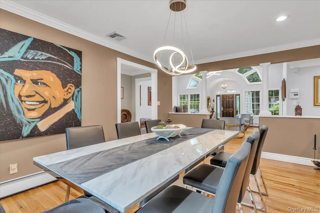 Photo of 21 Buttonwood Drive