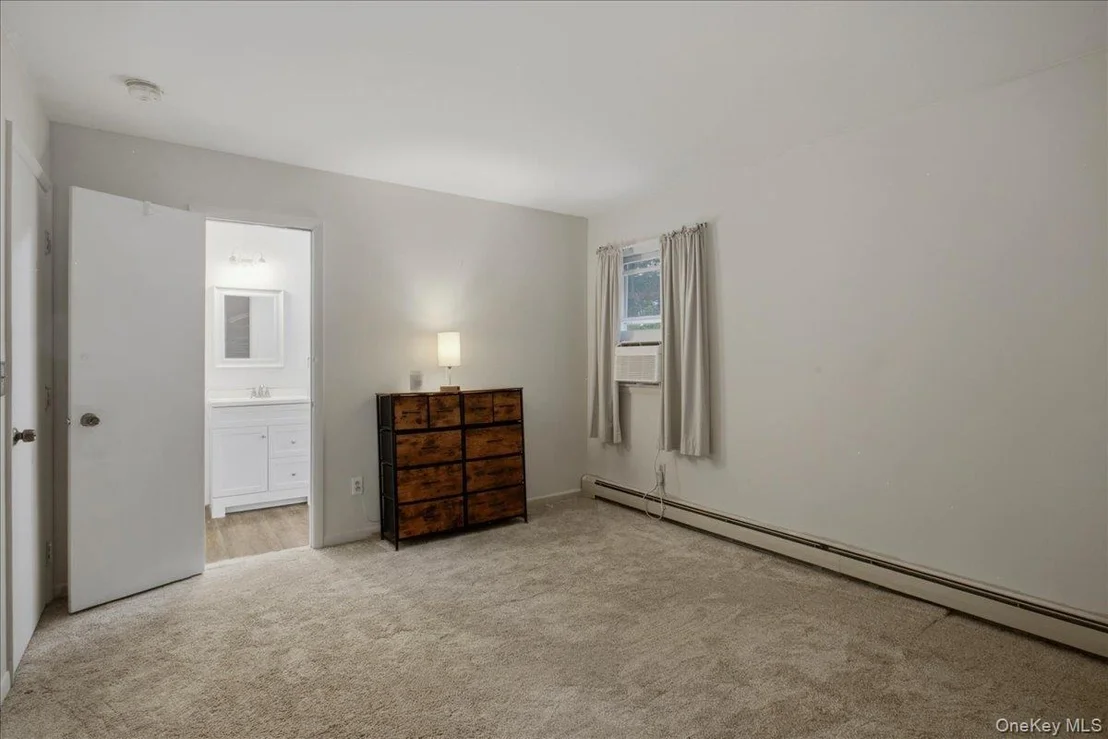 Photo of 184 Fulton Street
