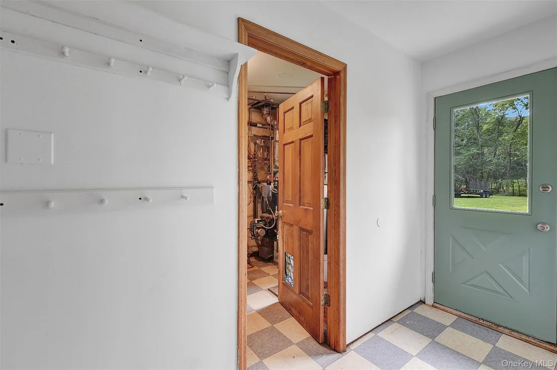 Photo of 243 Hill Road